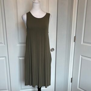 Caslon Olive Green Sleeveless Midi Dress W/ Pockets